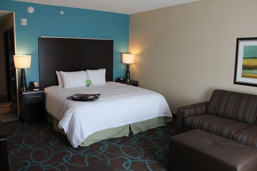 Hampton Inn By Hilton Winnipeg Extérieur photo