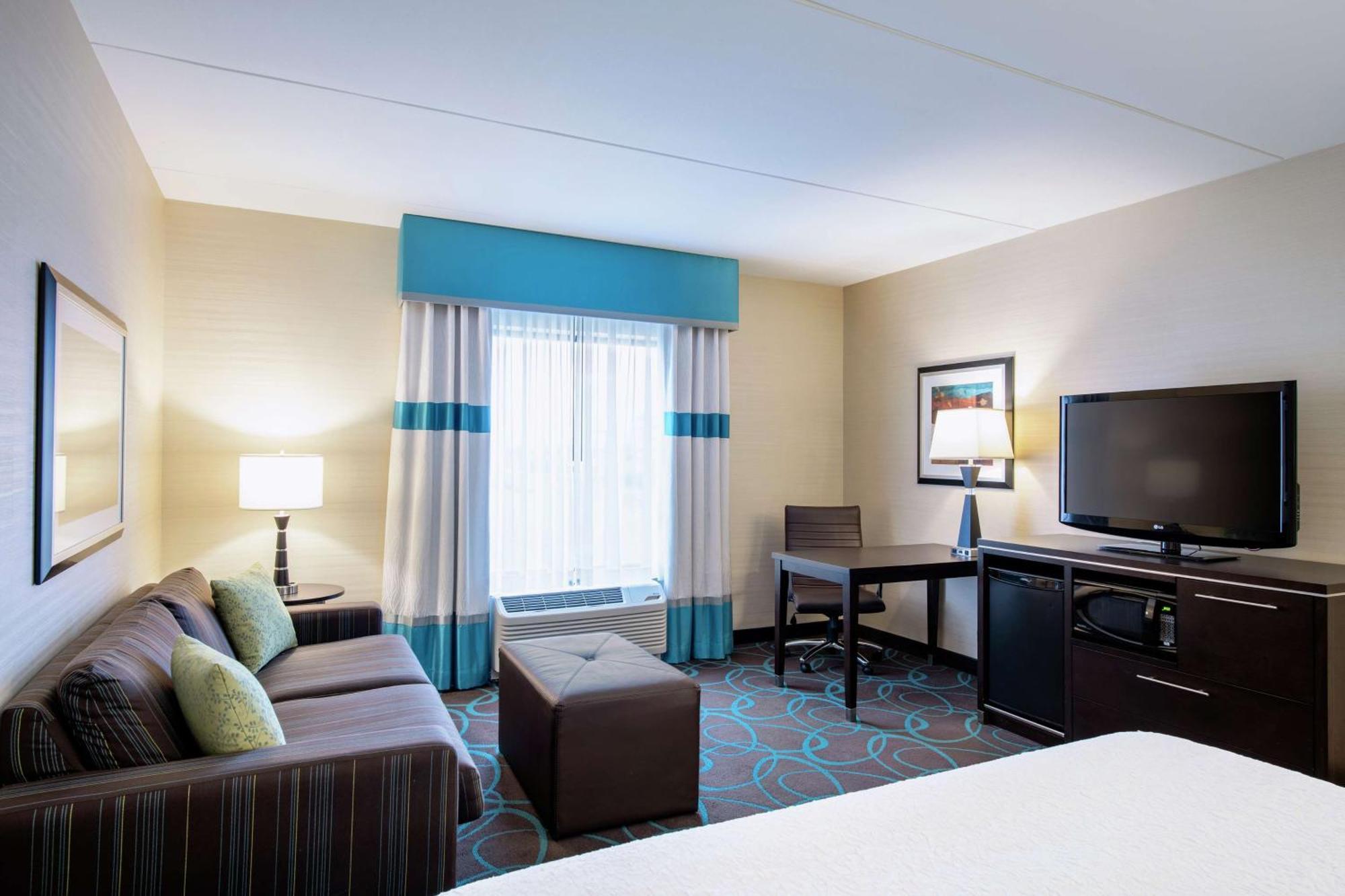 Hampton Inn By Hilton Winnipeg Extérieur photo