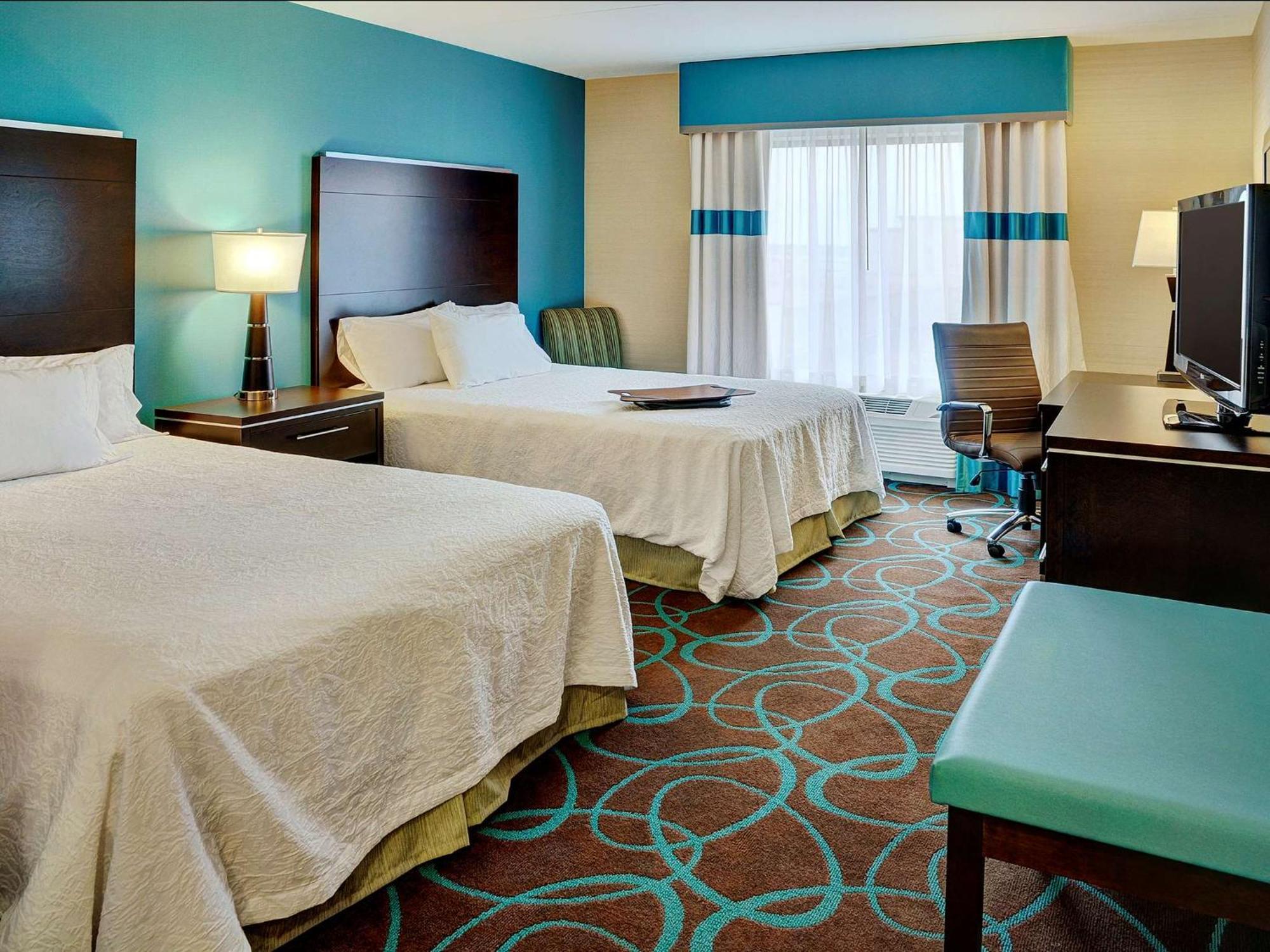 Hampton Inn By Hilton Winnipeg Extérieur photo